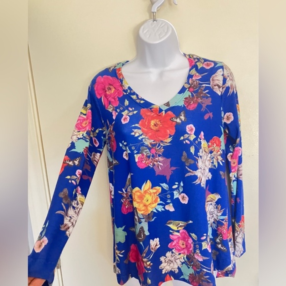 Soft Surroundings Blue Floral‎ Bird V-neck Long Sleeve Top Size Petite X-small